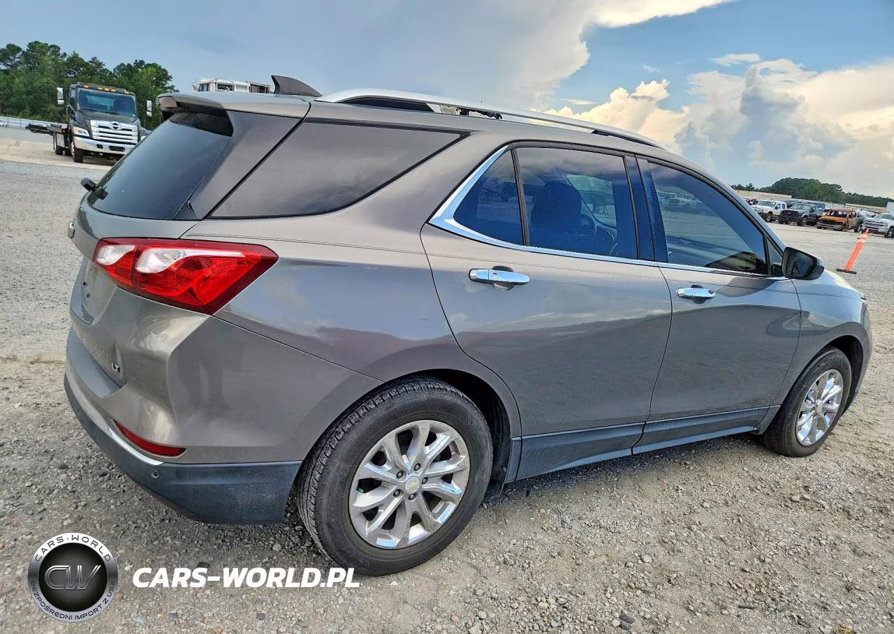 2018 Chevrolet Equinox Lt VIN:3GNAXJEV4JS561555 - 3
