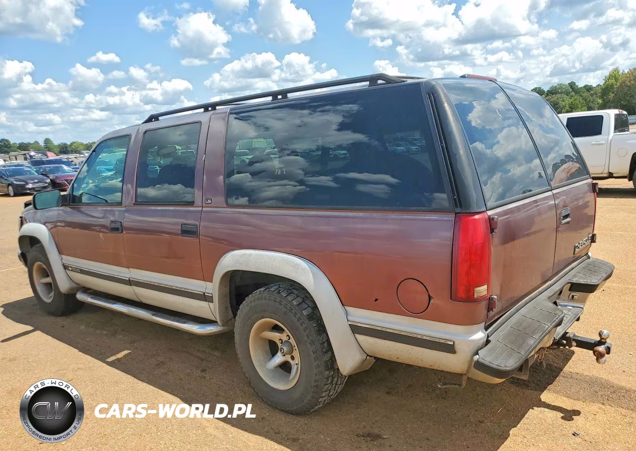1997 Chevrolet Suburban C1500 VIN:1GNEC16R6VJ375604 - 2