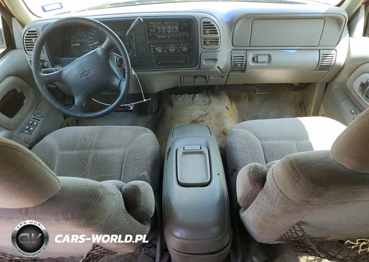 1997 Chevrolet Suburban C1500 VIN:1GNEC16R6VJ375604 - 8