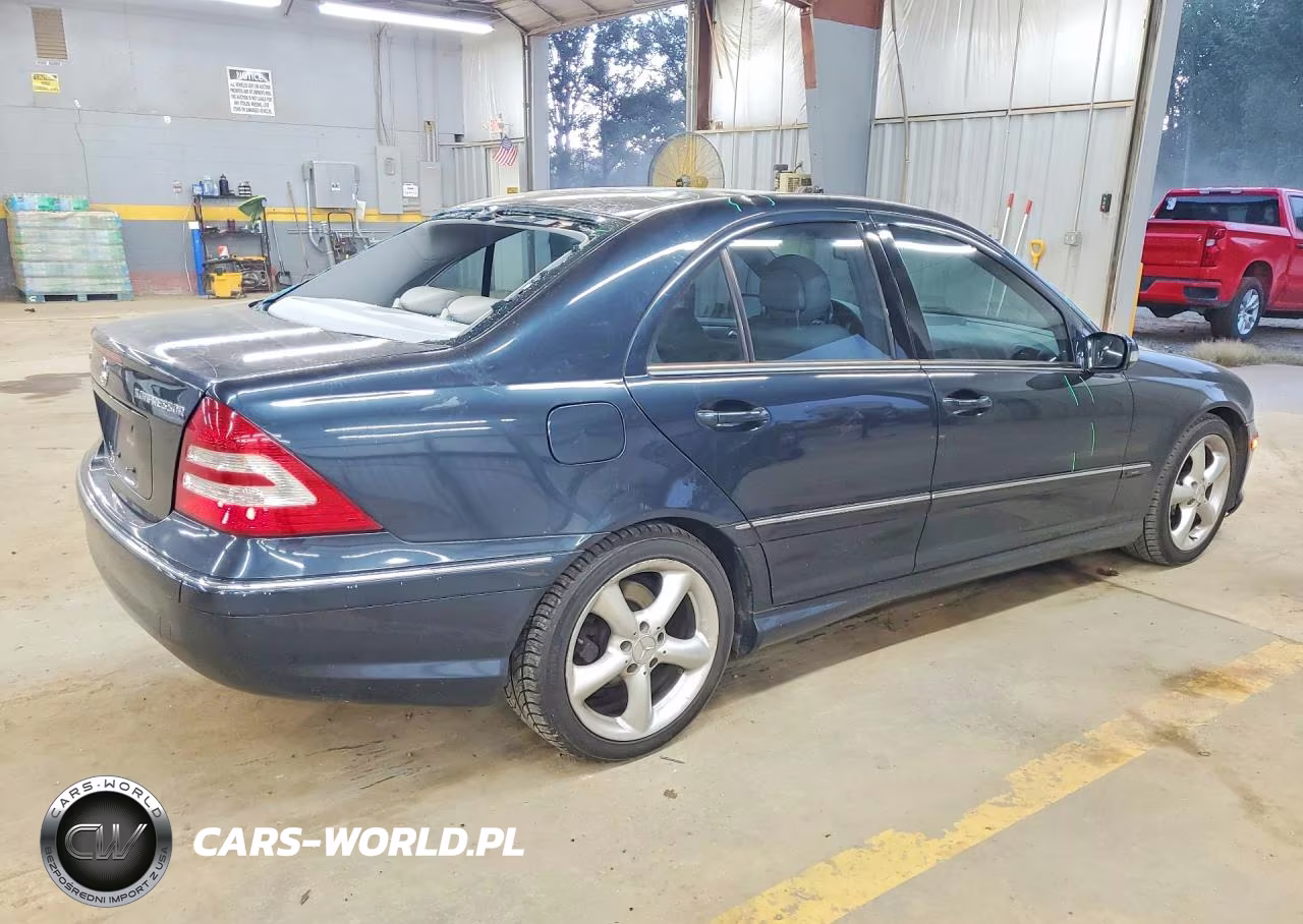 2005 Mercedes-Benz C 230K Sport Sedan VIN:WDBRF40J55F658101 - 3