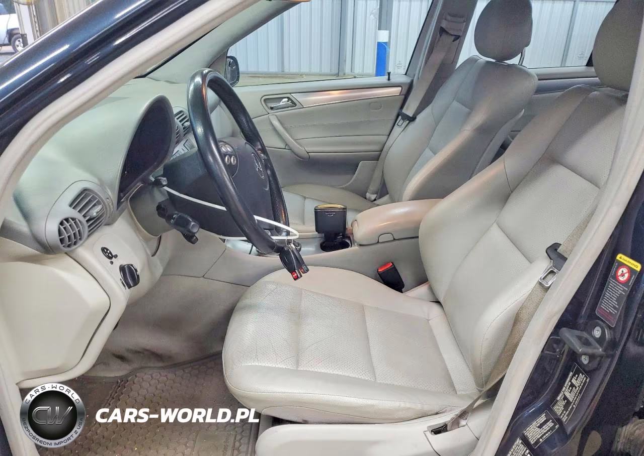 2005 Mercedes-Benz C 230K Sport Sedan VIN:WDBRF40J55F658101 - 7