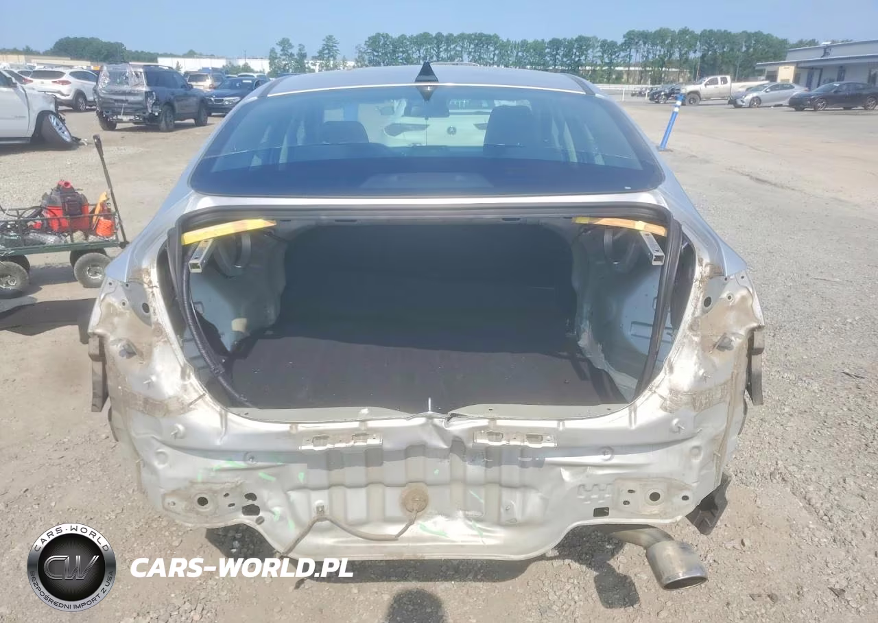 2019 Kia Forte S VIN:3KPF34AD4KE019669 - 6