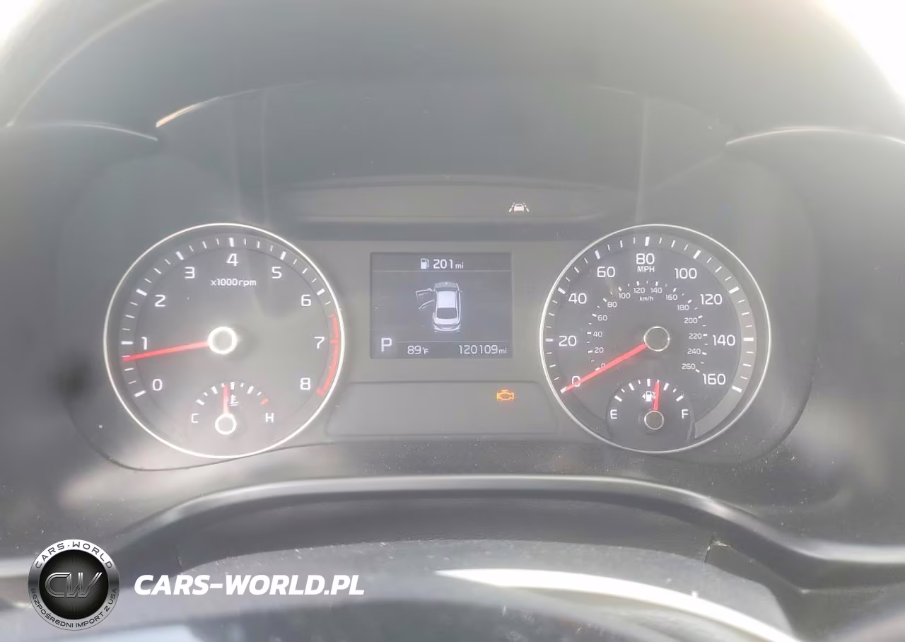 2019 Kia Forte S VIN:3KPF34AD4KE019669 - 9
