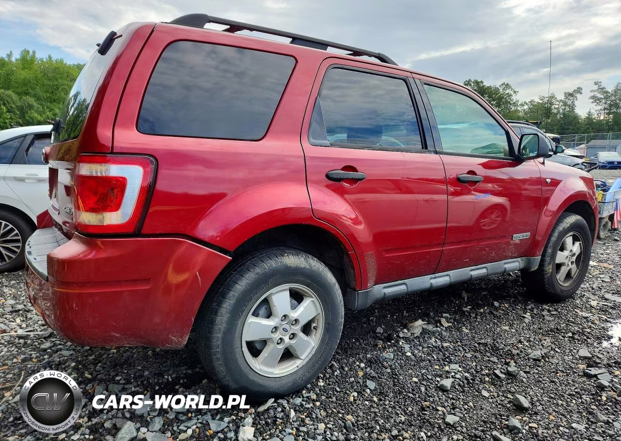 2008 Ford Escape Xlt VIN:1FMCU93128KB35437 - 3