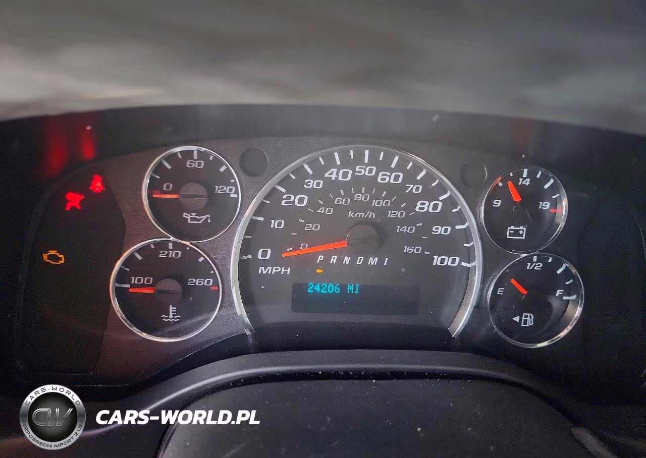 2025 Chevrolet Express G3500 VIN:1GCZGHF73S1166936 - 9