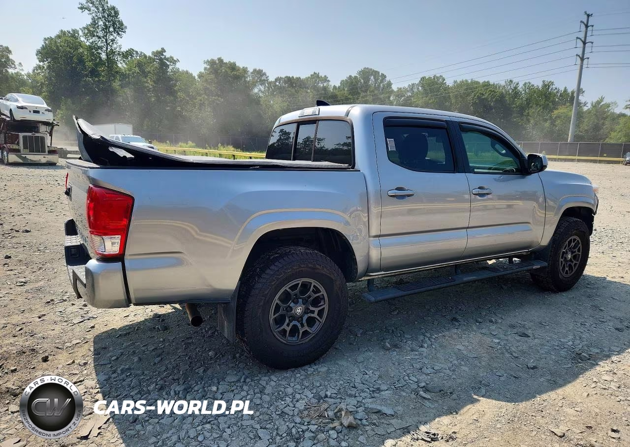 2017 Toyota Tacoma Sr VIN:5TFAX5GN5HX086990 - 3