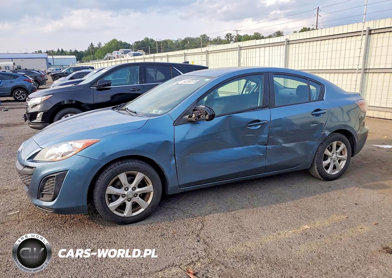 2011 Mazda 3 I