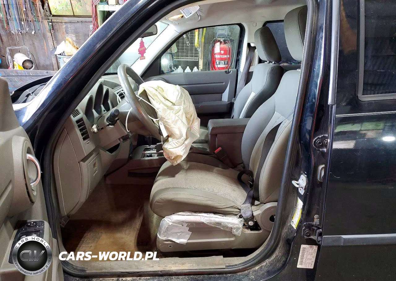 2007 Dodge Nitro Sxt VIN:1D8GU28K37W560916 - 7