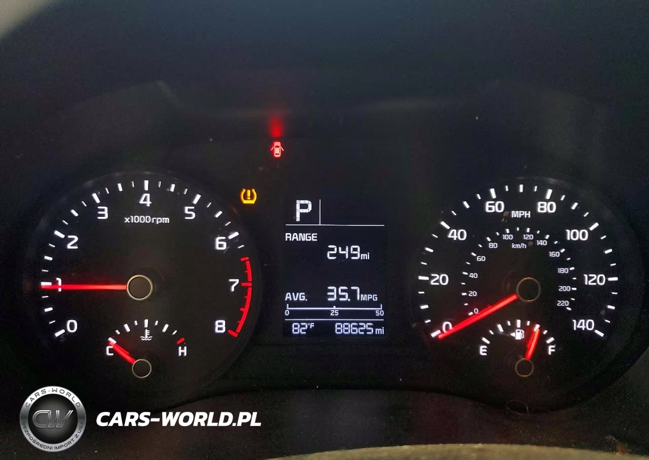 2019 Kia Rio S VIN:3KPA25ABXKE213852 - 9