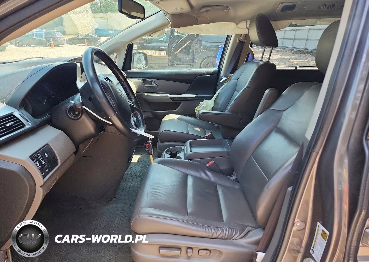 2013 Honda Odyssey Touring VIN:5FNRL5H90DB083709 - 7