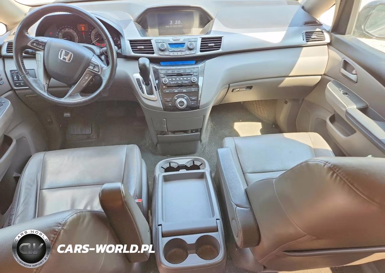 2013 Honda Odyssey Touring VIN:5FNRL5H90DB083709 - 8