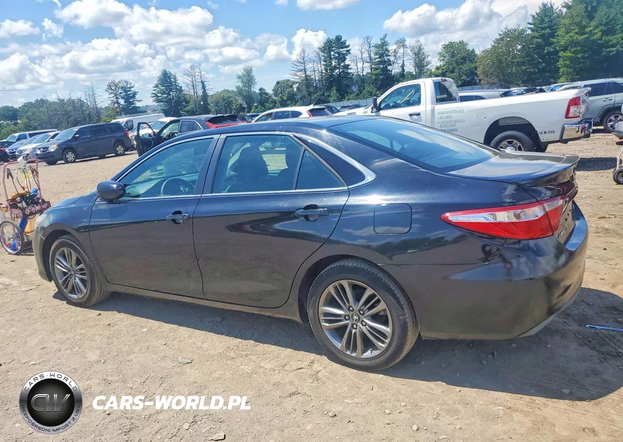 2017 Toyota Camry Se VIN:4T1BF1FKXHU301557 - 2