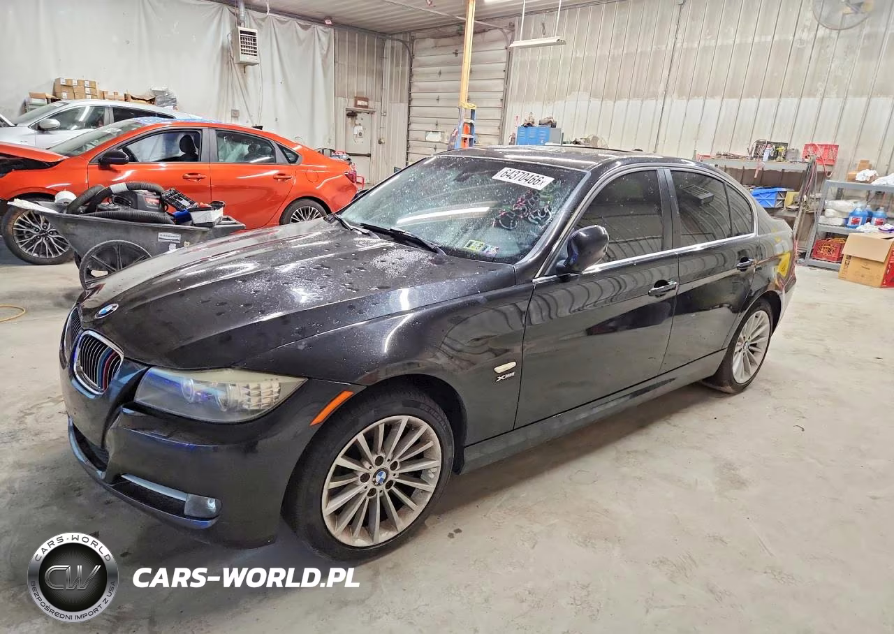 2011 BMW 335 Xi – zdjęcie 1 z 12
