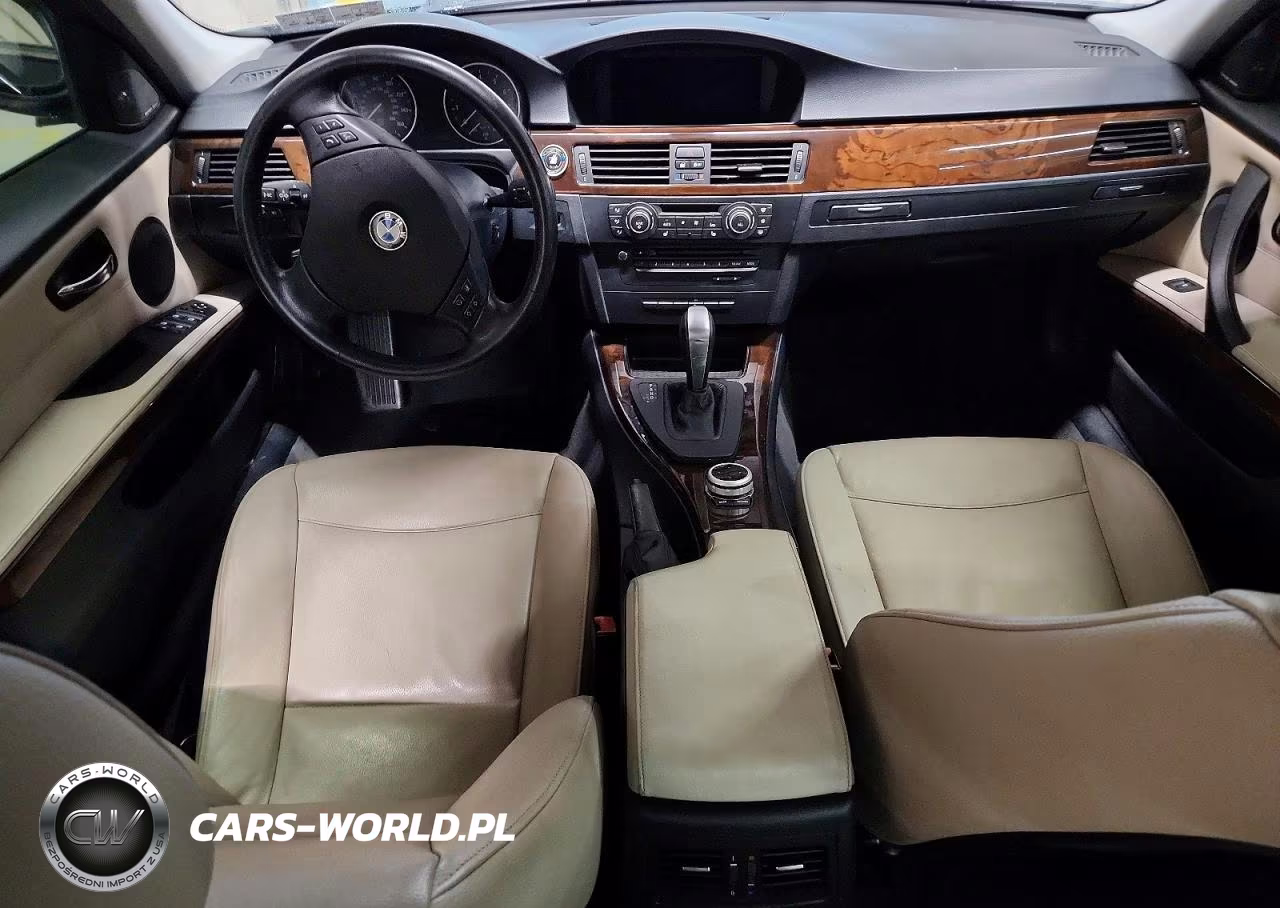 2011 BMW 335 Xi VIN:WBAPL5G50BNN23705 - 8