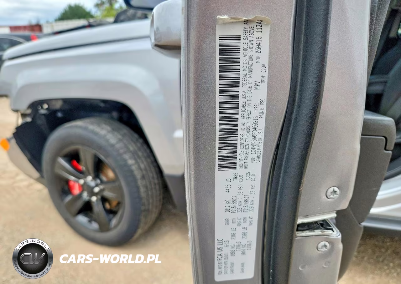2015 Jeep Patriot Sport VIN:1C4NJPBA0FD400613 - 12