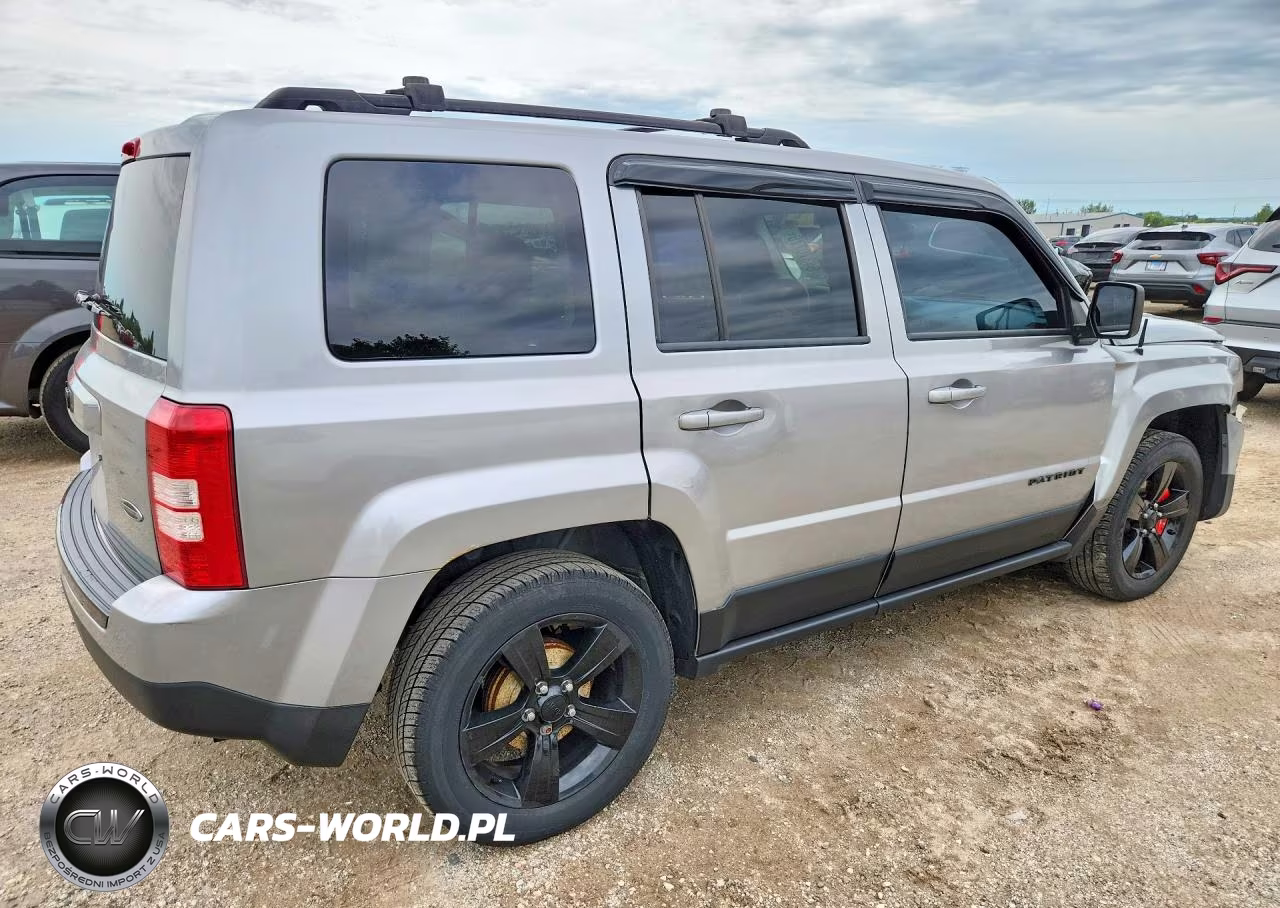 2015 Jeep Patriot Sport VIN:1C4NJPBA0FD400613 - 3