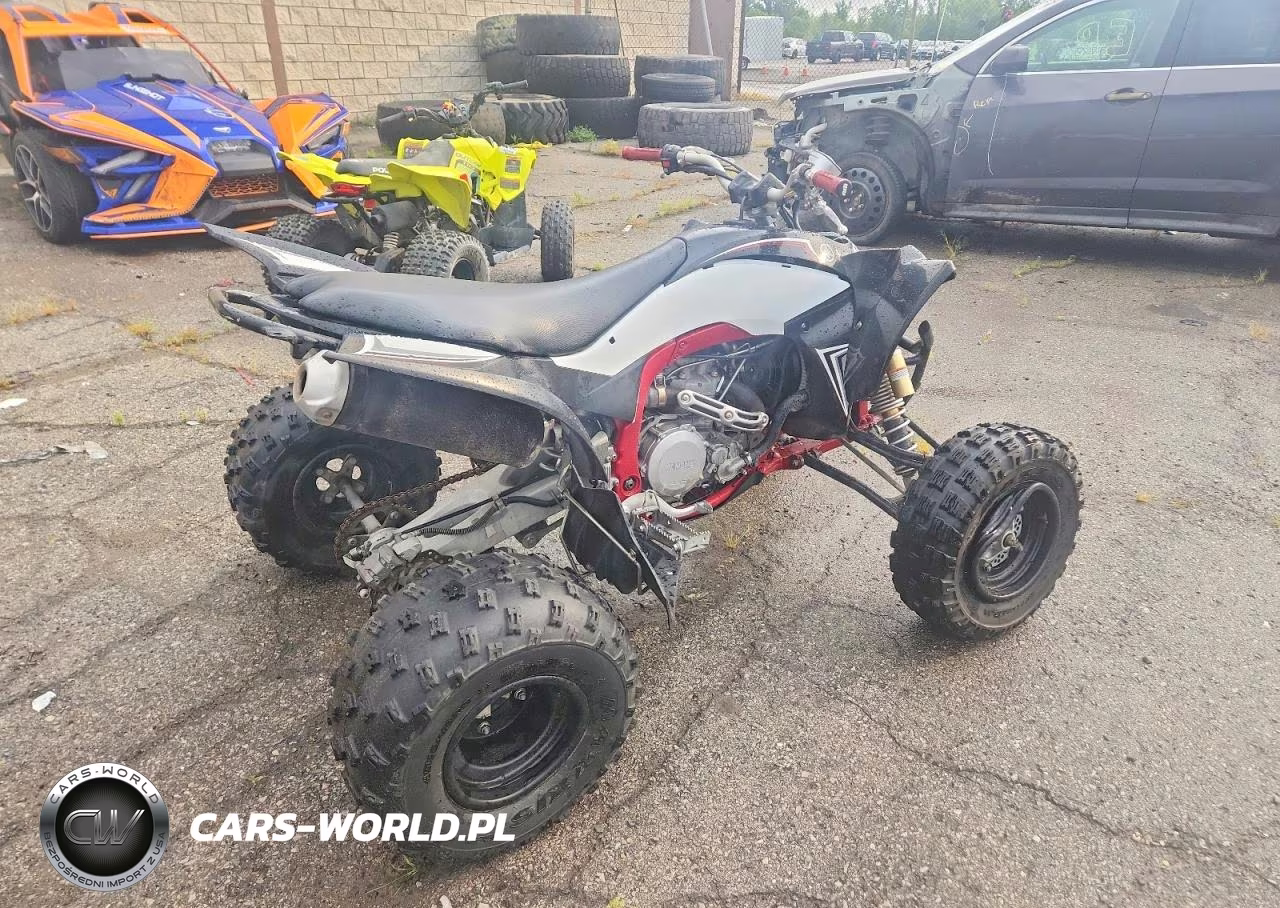 2015 Yama Yxz VIN:5Y4AJ71Y1FA101086 - 4