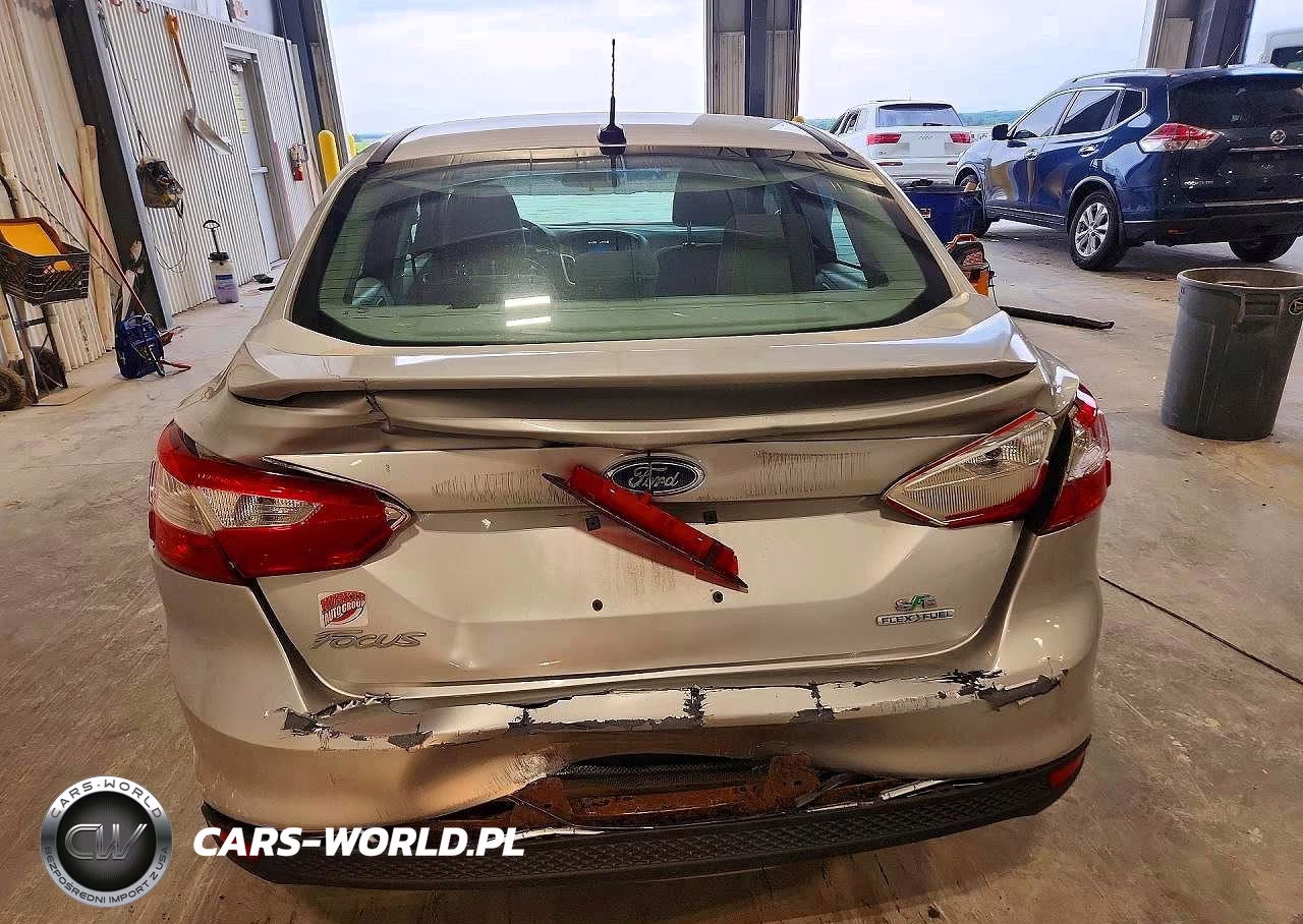 2013 Ford Focus Se VIN:1FADP3F22DL321765 - 6
