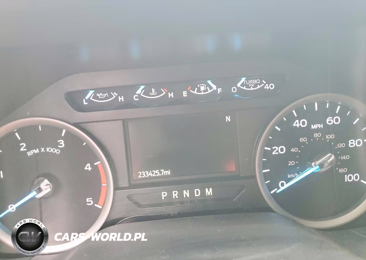 2021 Ford F350 Super Duty VIN:1FDRF3GT8MEC22880 - 9