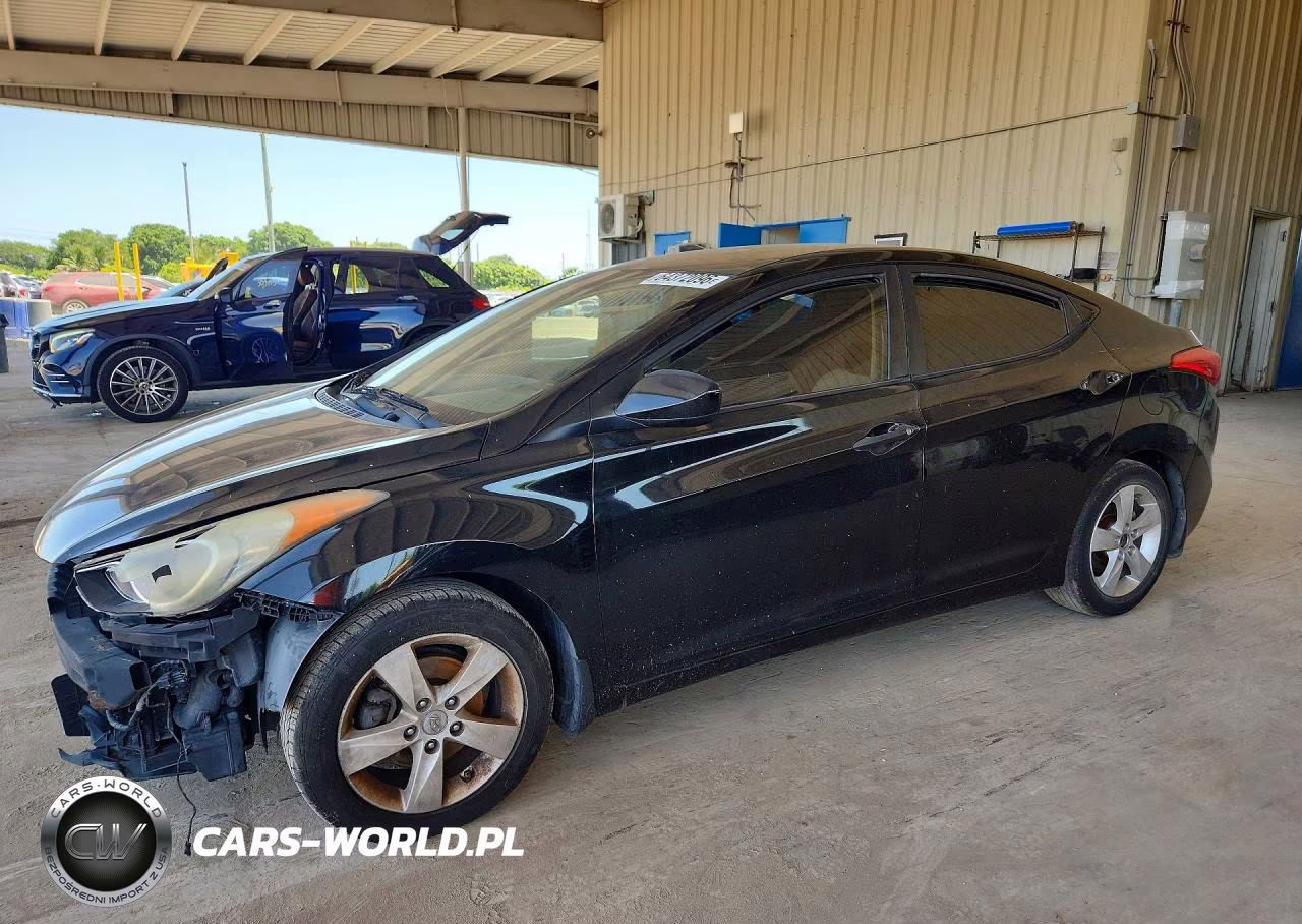 2013 Hyundai Elantra Gls