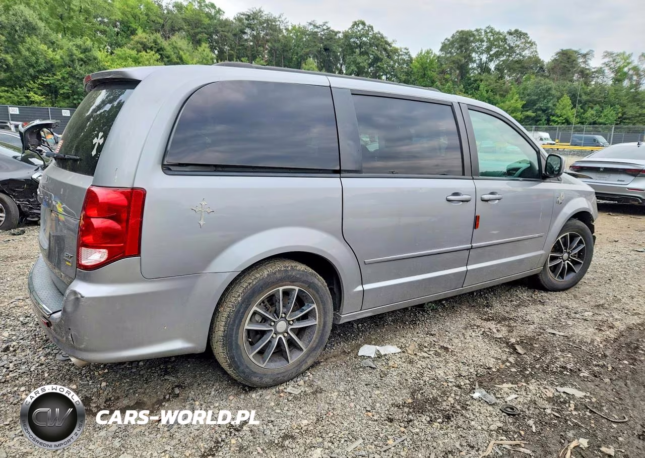 2017 Dodge Grand Caravan Gt VIN:2C4RDGEG2HR807583 - 3