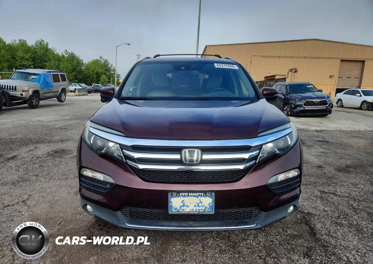 2017 Honda Pilot Touring VIN:5FNYF6H95HB030454 - 5