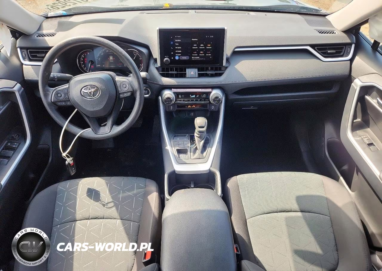 2025 Toyota Rav4 Xle VIN:2T3P1RFV6SW572482 - 8