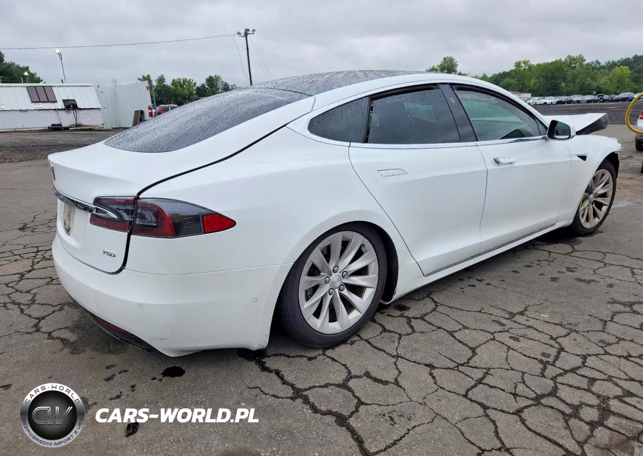 2018 Tesla Model S VIN:5YJSA1E22JF258299 - 3