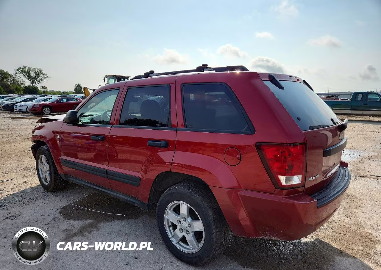 2005 Jeep Grand Cherokee Laredo VIN:1J4HR48N65C702906 - 2
