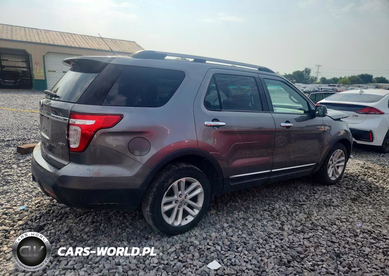 2011 Ford Explorer Xlt VIN:1FMHK8D84BGA73728 - 3