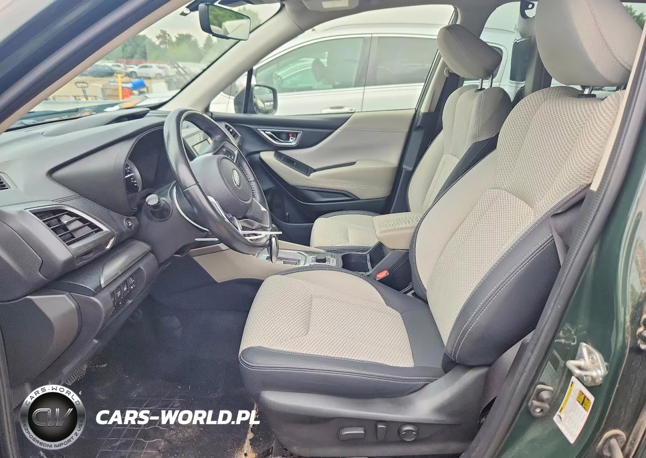 2023 Subaru Forester Premium VIN:JF2SKAEC1PH447719 - 7