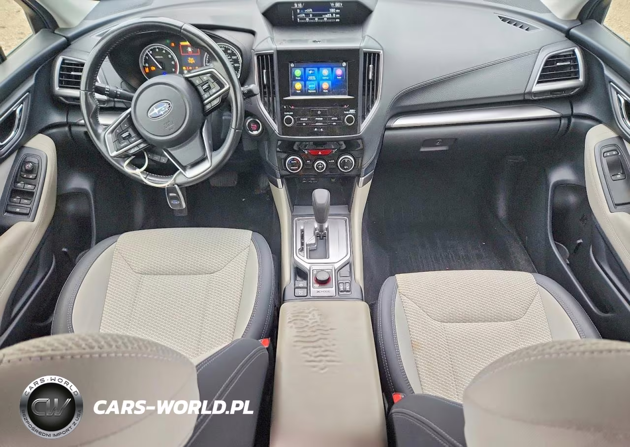 2023 Subaru Forester Premium VIN:JF2SKAEC1PH447719 - 8