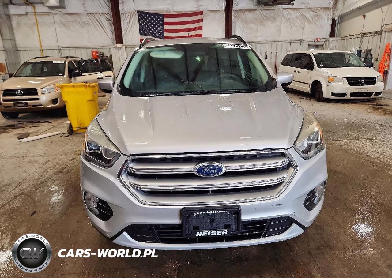 2017 Ford Escape Se VIN:1FMCU9GDXHUC21247 - 5