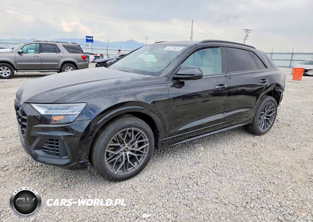 2023 Audi Q8 Premium – zdjęcie 1 z 14