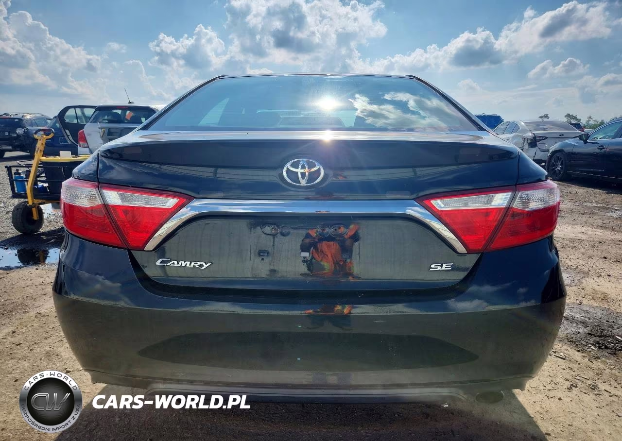 2017 Toyota Camry Se VIN:4T1BF1FK7HU713810 - 6