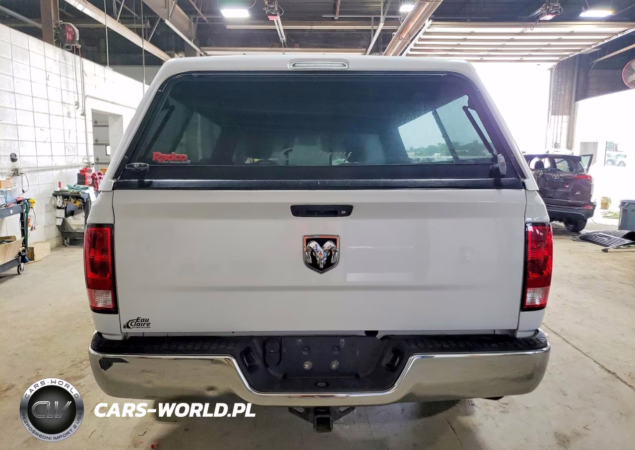 2018 Ram 1500 St VIN:3C6JR6DT9JG181010 - 6