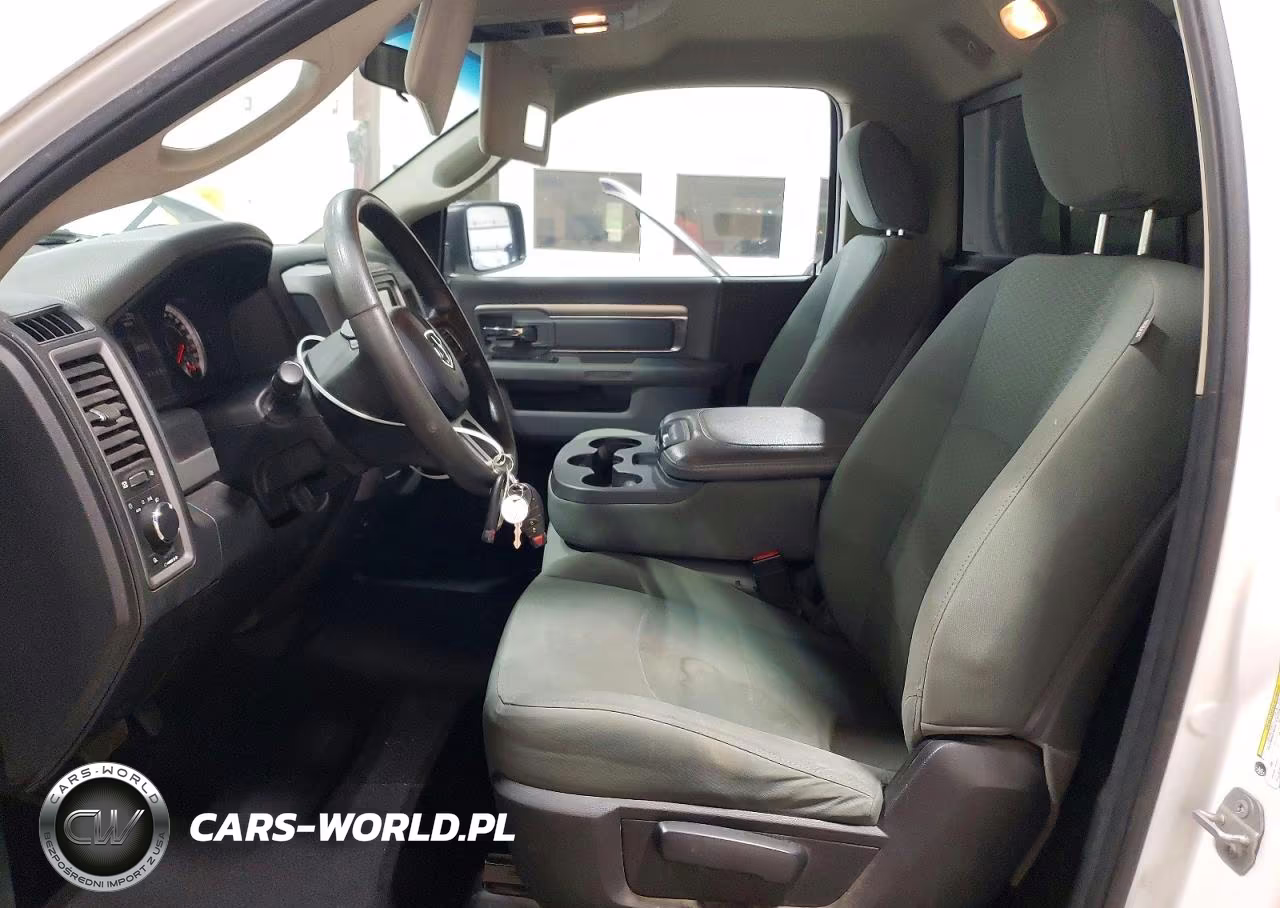 2018 Ram 1500 St VIN:3C6JR6DT9JG181010 - 7