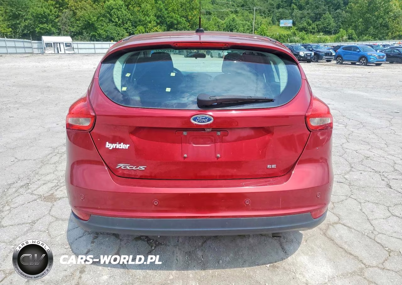 2015 Ford Focus Se VIN:1FADP3K21FL372005 - 6