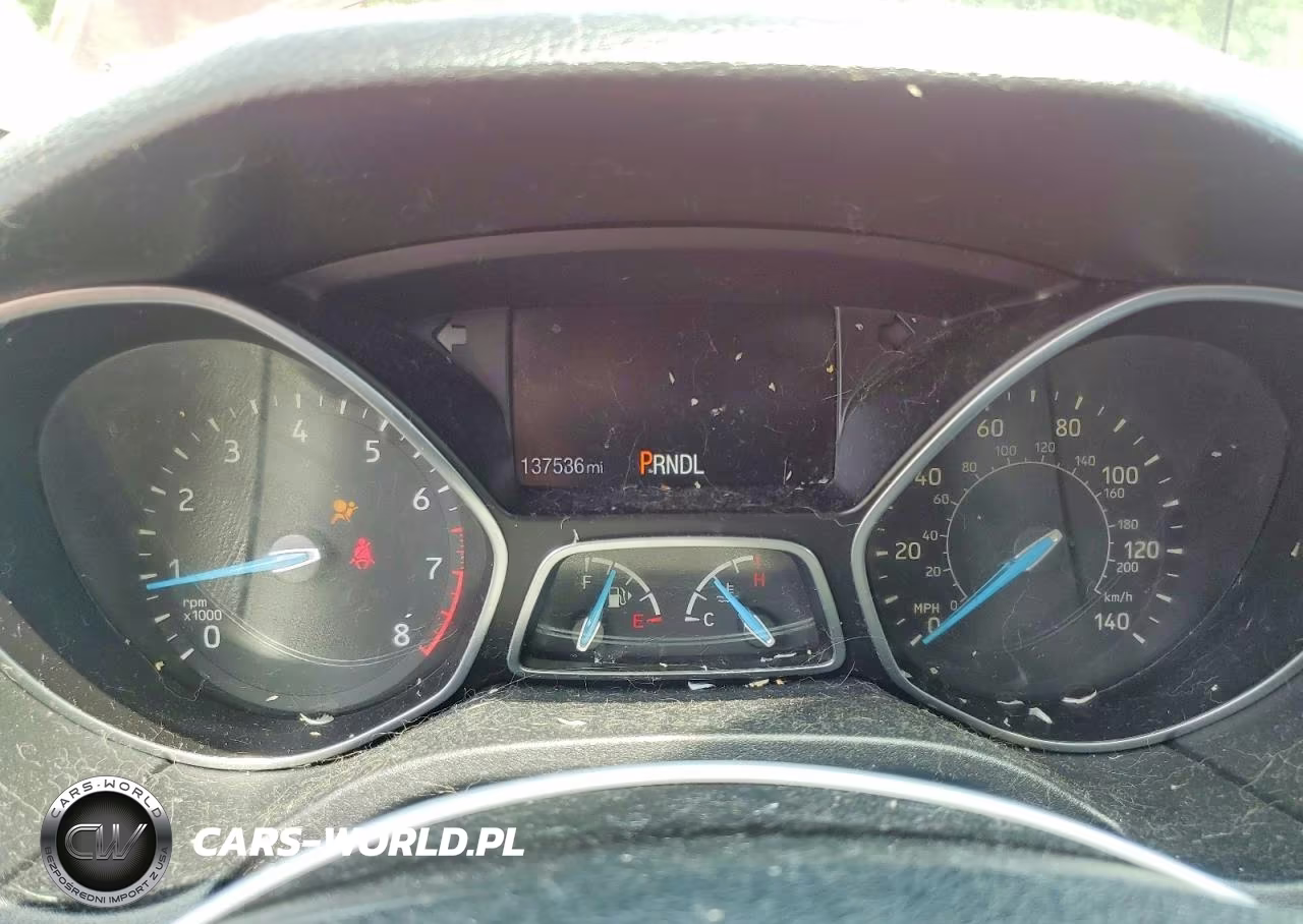 2015 Ford Focus Se VIN:1FADP3K21FL372005 - 9