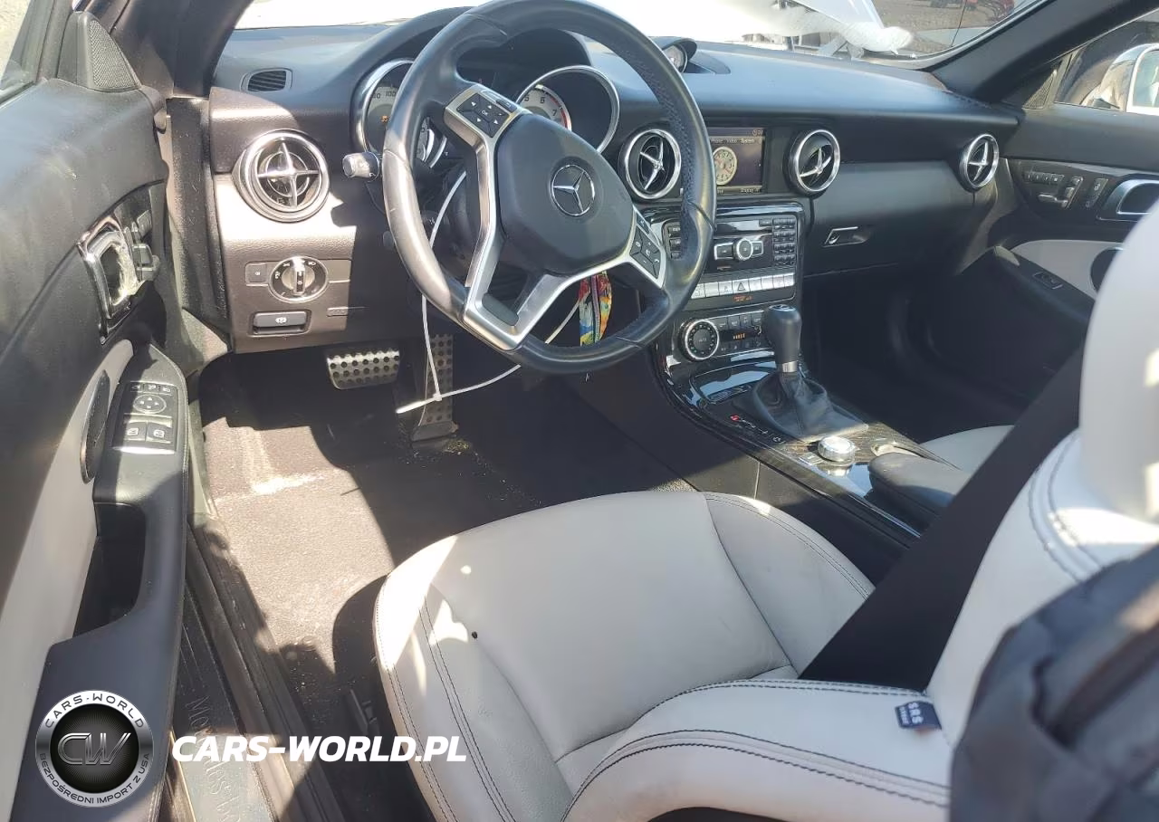 2016 Mercedes-Benz Slk 350 VIN:WDDPK5HA1GF117456 - 8