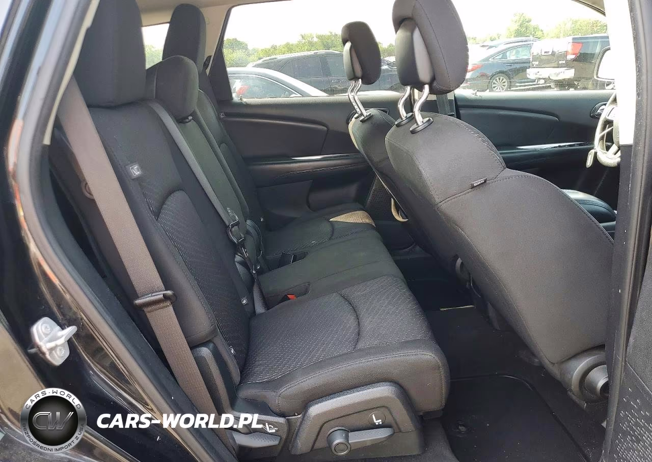 2018 Dodge Journey Se VIN:3C4PDCAB4JT236188 - 10