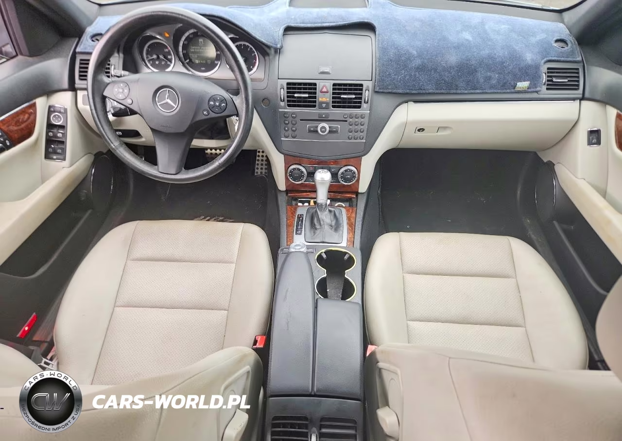 2010 Mercedes-Benz C 300 VIN:WDDGF5EB5AR102031 - 8