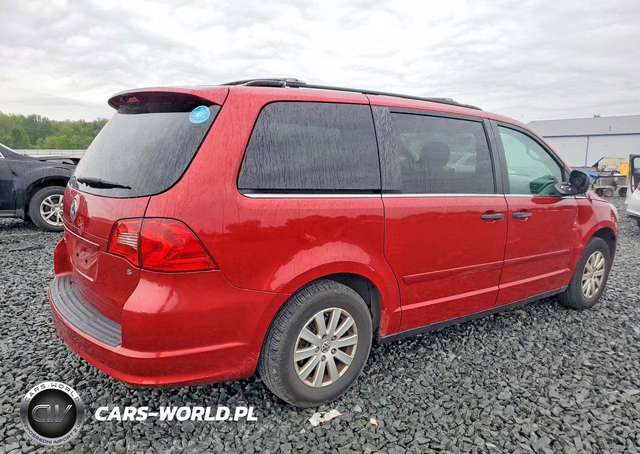 2009 Volkswagen Routan S VIN:2V8HW44109R549670 - 3