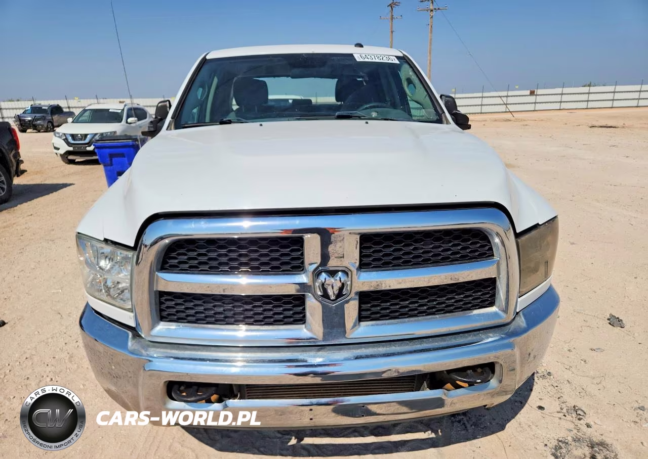 2018 Ram 2500 St VIN:3C6UR4HL3JG394918 - 5