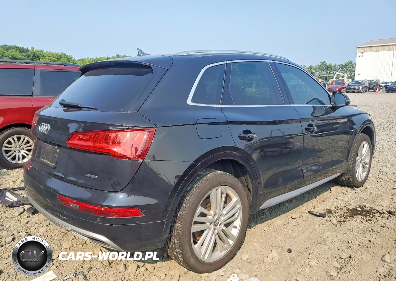2020 Audi Q5 Premium Plus VIN:WA1BNAFY0L2025383 - 3