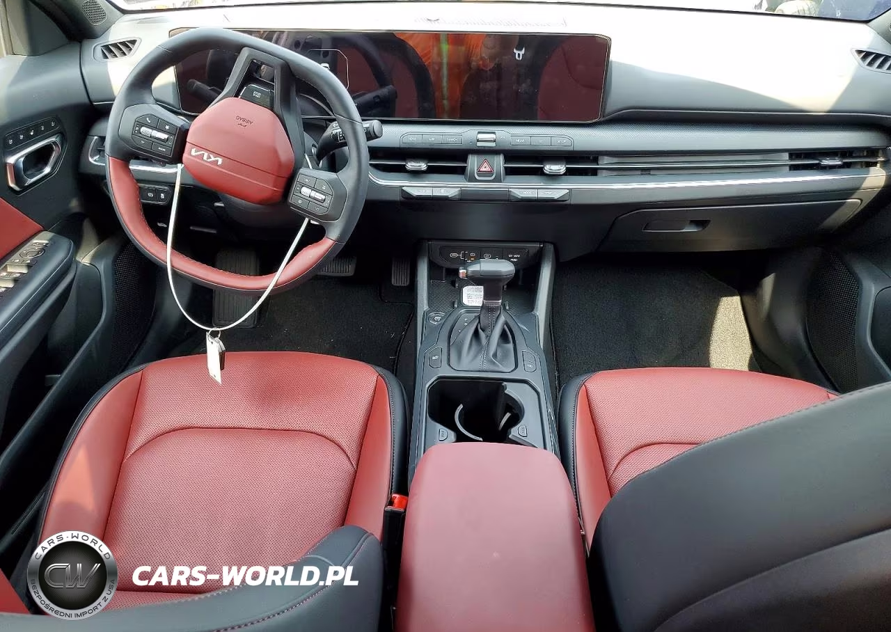 2026 Kia K4 Gt Line VIN:3KPFU5DE7TE367393 - 8