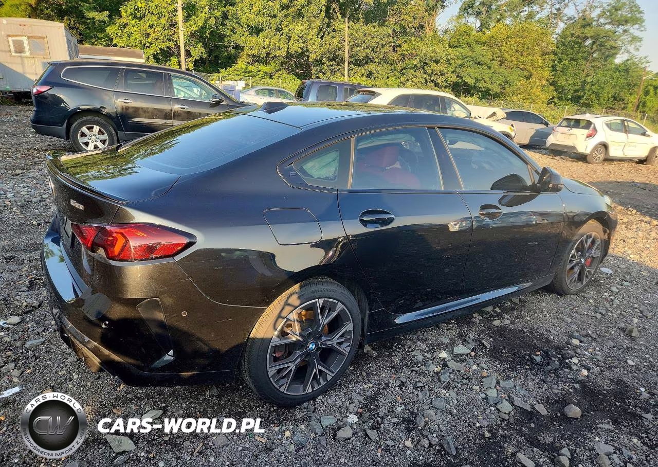 2025 BMW 228Xi Xi VIN:WBA23GG03S7T73118 - 3