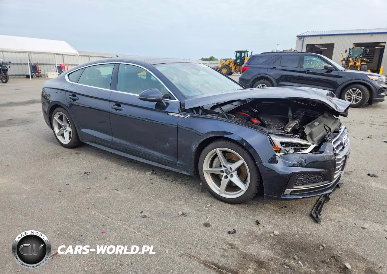 2018 Audi A5 Premium Plus S-Line VIN:WAUENCF56JA039406 - 4