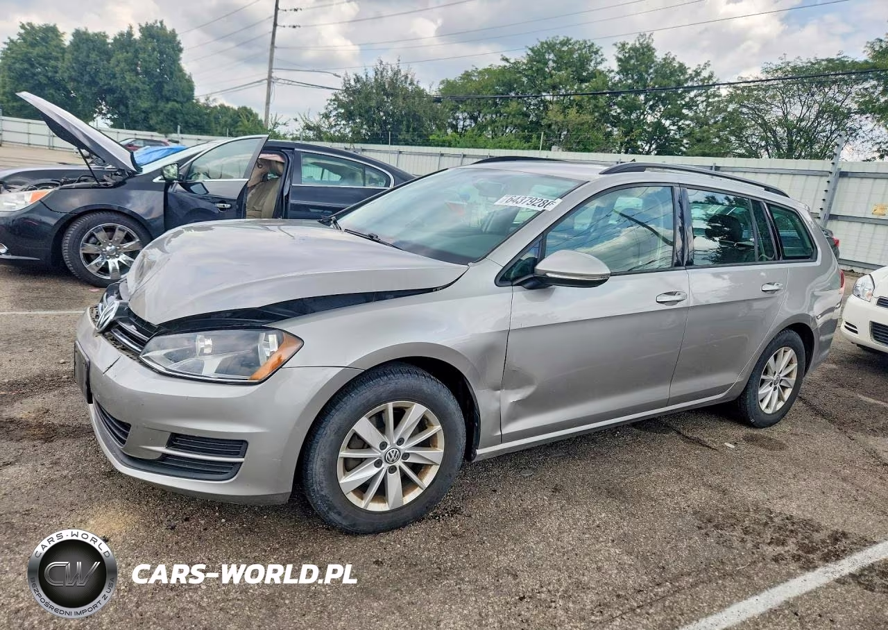 2015 Volkswagen Golf Sportwagen S – zdjęcie 1 z 12