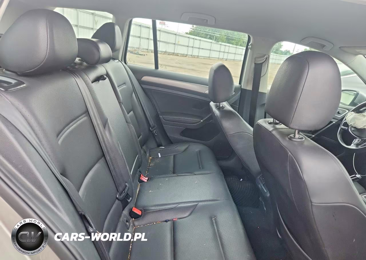 2015 Volkswagen Golf Sportwagen S VIN:3VWA17AU5FM509631 - 10